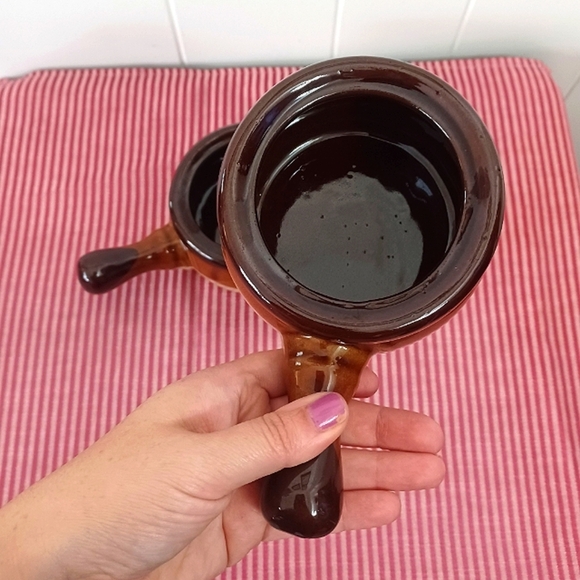 French Onion Soup Crocks - Picture 3 of 8